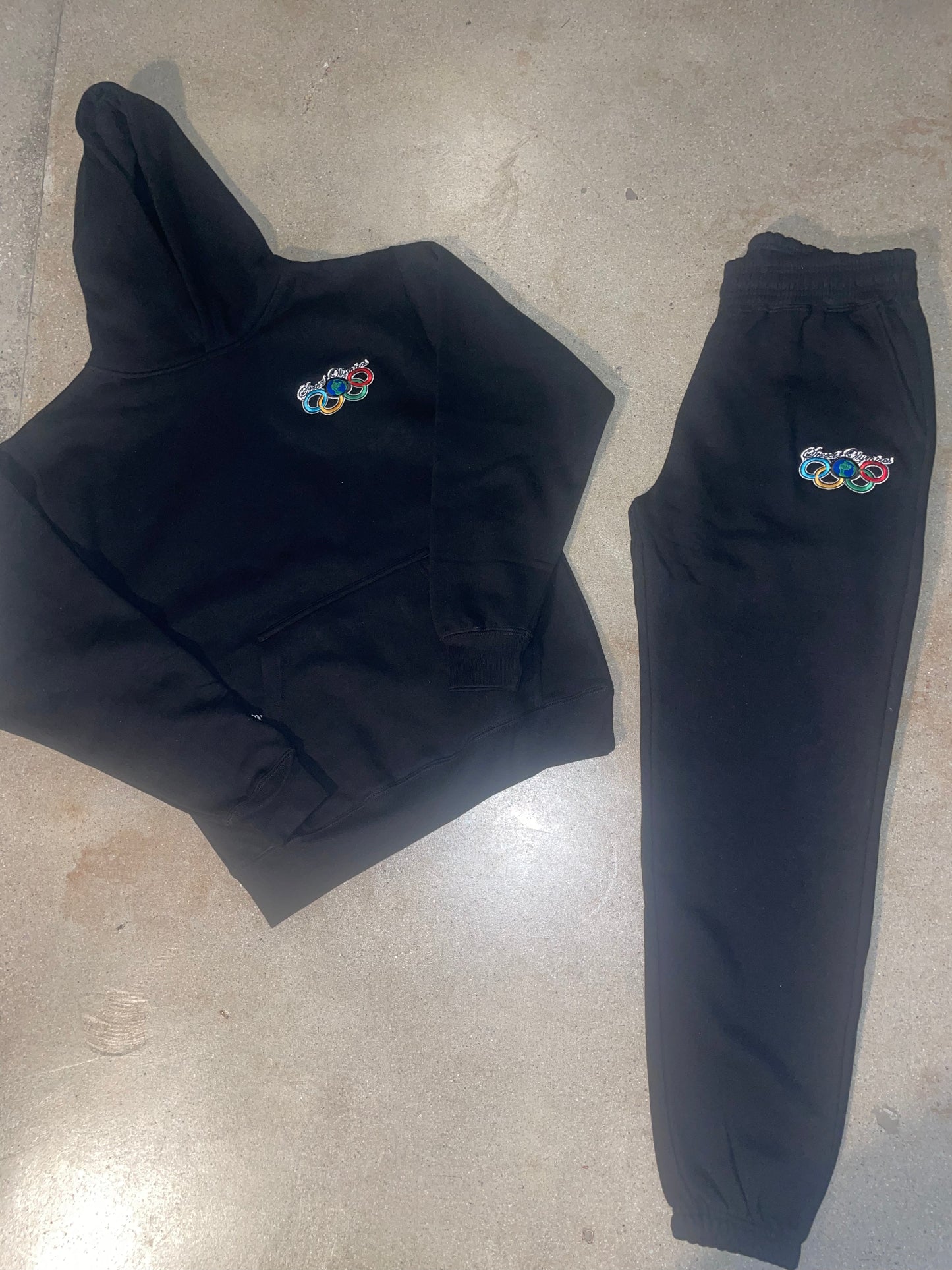 Street Olympics Blk Sweatsuit